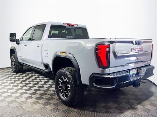 2025 GMC Sierra 2500 AT4X