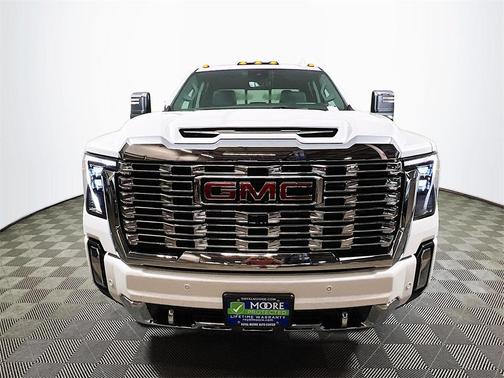 2025 GMC Sierra 3500 Denali