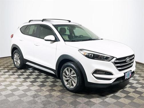 2017 Hyundai TUCSON SE Plus