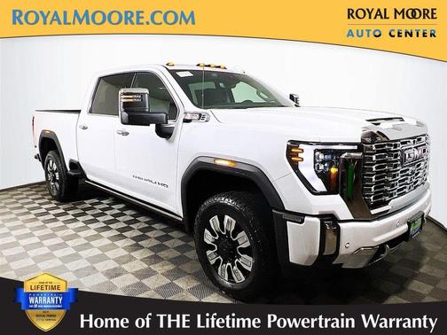 Glacier White 2026 GMC Sierra 2500 Denali