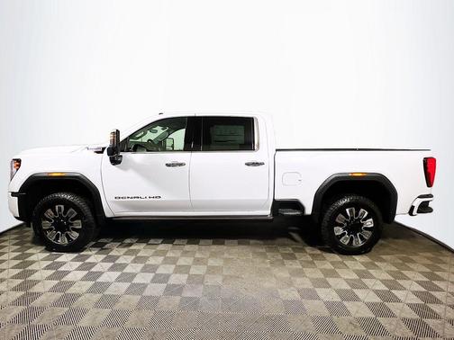 Glacier White 2026 GMC Sierra 2500 Denali