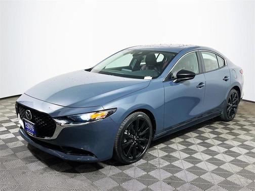 2023 Mazda Mazda3 2.5 S Carbon Edition