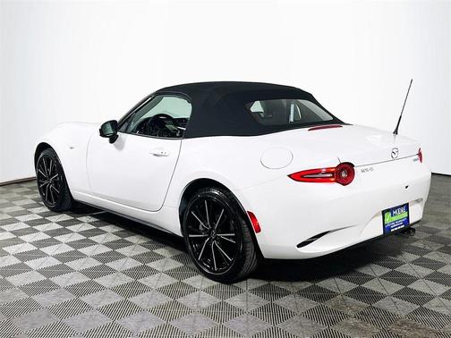 2025 Mazda MX-5 Miata Grand Touring