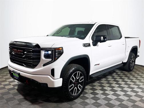 2025 GMC Sierra 1500 AT4