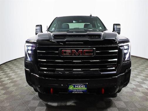 2025 GMC Sierra 2500 AT4