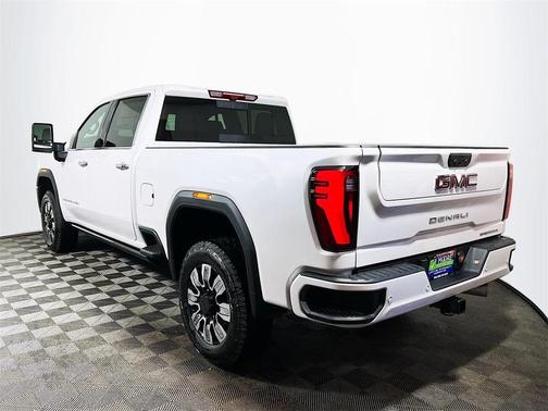 2025 GMC Sierra 3500 Denali