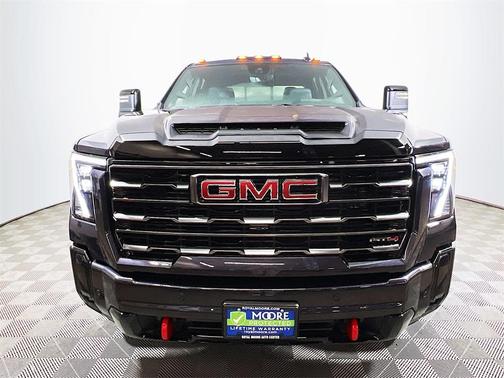 2026 GMC Sierra 2500 AT4