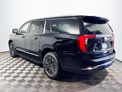 Onyx Black 2026 GMC Yukon XL Elevation