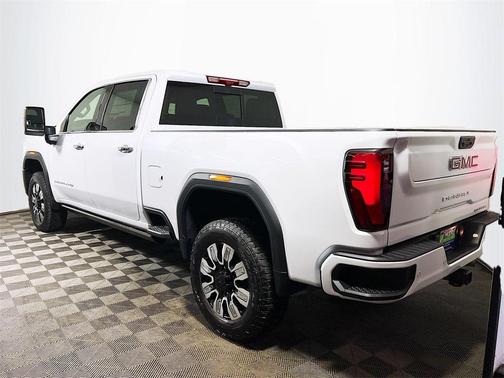 2026 GMC Sierra 3500 Denali