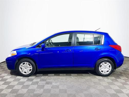 2012 Nissan Versa 1.8 S
