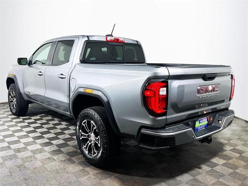 2025 GMC Canyon AT4
