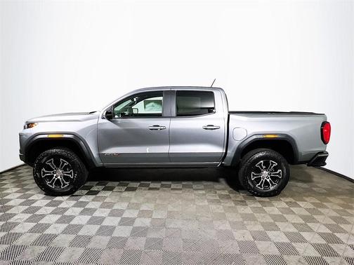 2025 GMC Canyon AT4