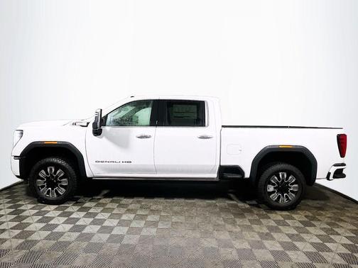 Summit White 2026 GMC Sierra 2500 Denali