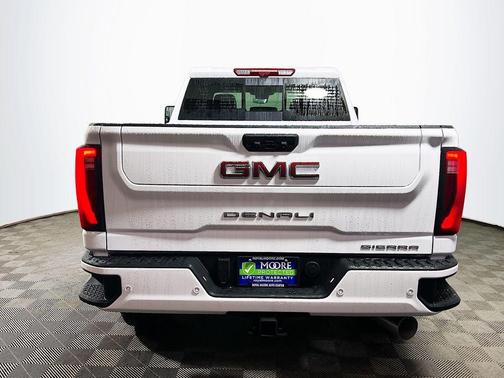 Summit White 2026 GMC Sierra 2500 Denali