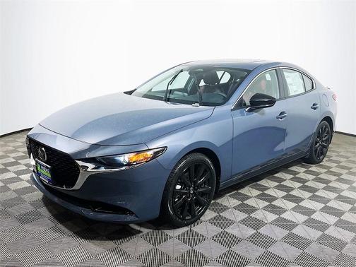 2025 Mazda Mazda3 2.5 S Carbon Edition