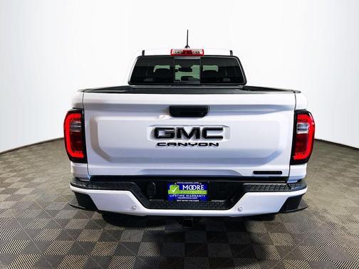 Summit White 2026 GMC Canyon Elevation