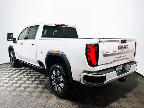 2025 GMC Sierra 3500 Denali