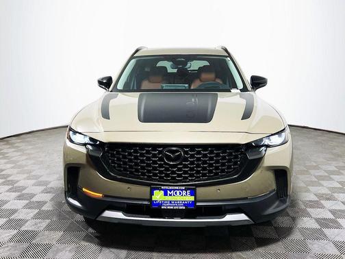 Zircon Sand Metallic 2026 Mazda CX-50 2.5 Turbo Meridian Edition