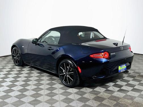 Deep Crystal Blue Mica 2026 Mazda MX-5 Miata Grand Touring