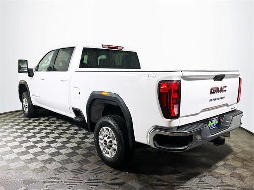 2026 GMC Sierra 2500 SLE