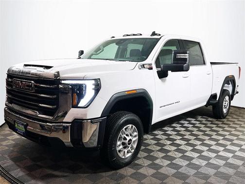 2026 GMC Sierra 2500 SLE
