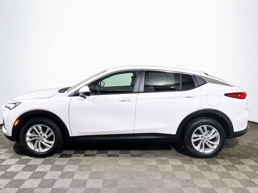 Summit White 2026 Buick Envista Preferred