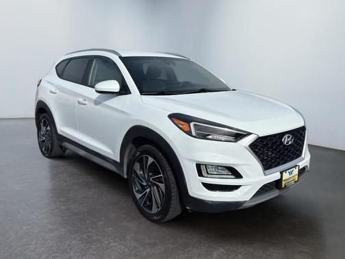 2021 Hyundai TUCSON Sport