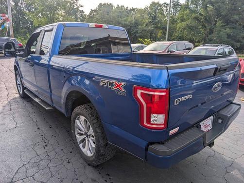 Lightning Blue 2017 Ford F-150 XL