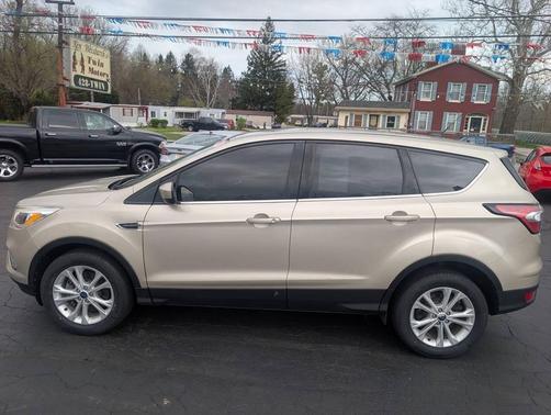 Tan 2017 Ford Escape SE