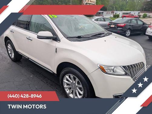 White Platinum Metallic Tri-Coat 2015 Lincoln MKX Base