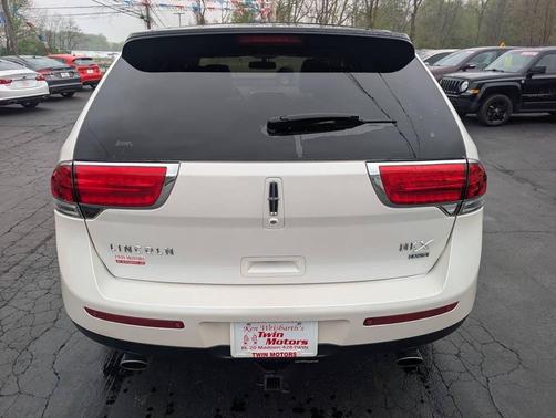 White Platinum Metallic Tri-Coat 2015 Lincoln MKX Base