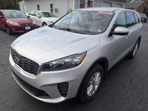 Sparkling Silver 2020 Kia Sorento LX