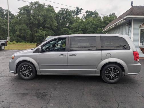 Granite Crystal Metallic Clear Coat 2016 Dodge Grand Caravan AVP/SE