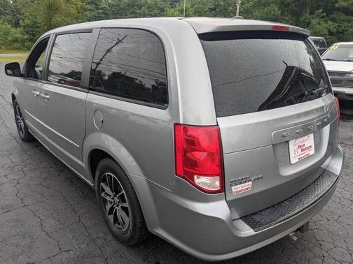 Granite Crystal Metallic Clear Coat 2016 Dodge Grand Caravan AVP/SE