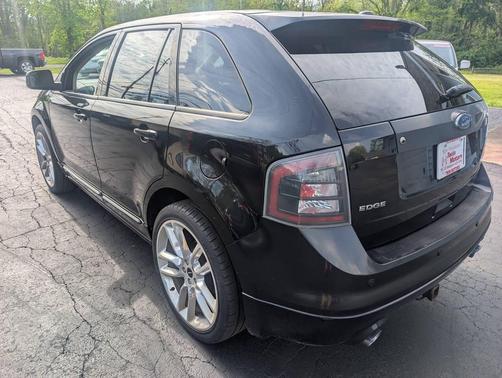 Tuxedo Black Metallic 2010 Ford Edge Sport