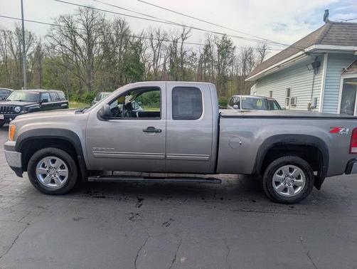 Gray Metallic 2013 GMC Sierra 1500 SLE1