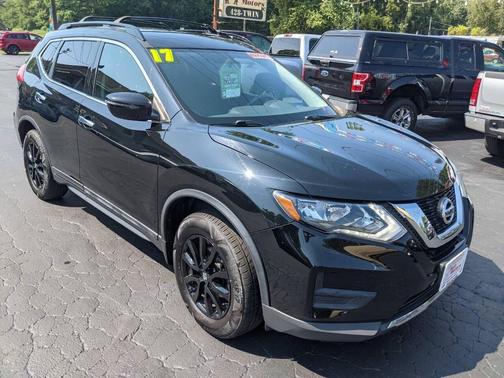 Magnetic Black 2017 Nissan Rogue SV