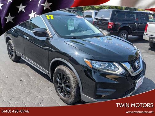 Magnetic Black 2017 Nissan Rogue SV