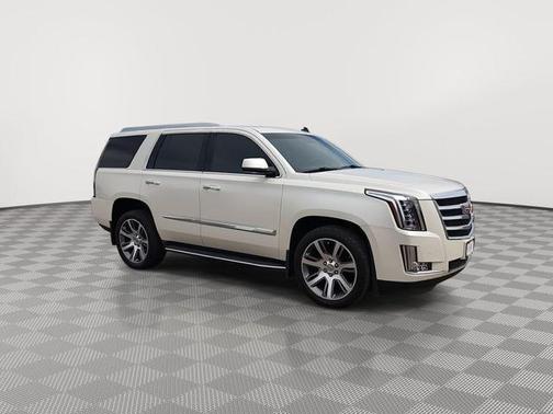 White Diamond Tricoat 2015 Cadillac Escalade Luxury