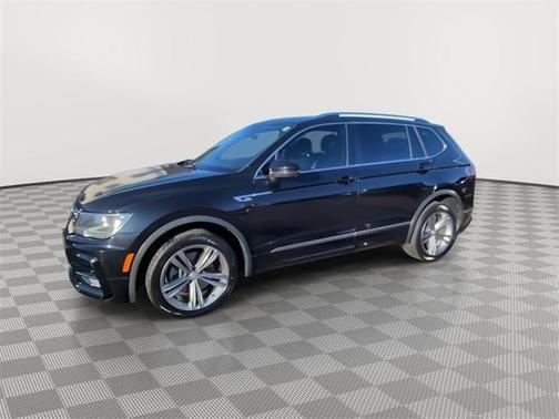 2019 Volkswagen Tiguan 2.0T SEL R-Line 4MOTION