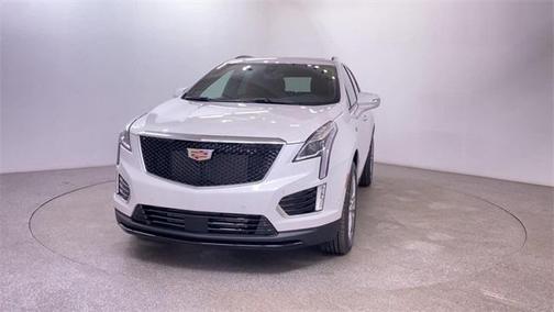 2025 Cadillac XT5 Sport
