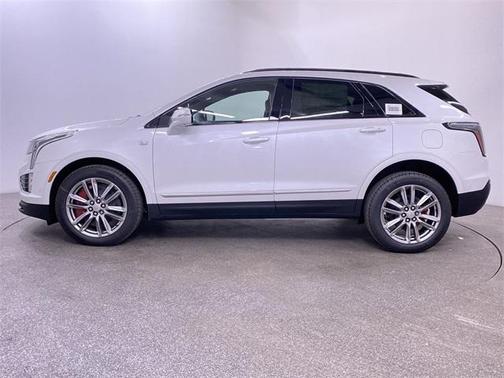 2025 Cadillac XT5 Sport