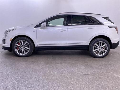 2025 Cadillac XT5 Sport