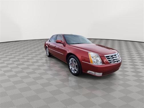 2011 Cadillac DTS Platinum Collection