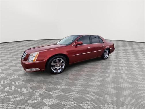 2011 Cadillac DTS Platinum Collection