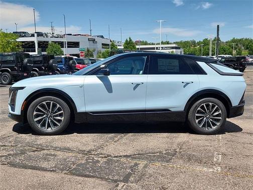 2025 Cadillac LYRIQ Sport w/1SJ