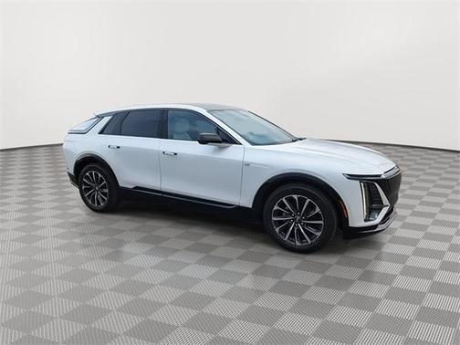 2024 Cadillac LYRIQ Sport