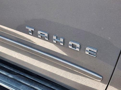 Pepperdust Metallic 2017 Chevrolet Tahoe Premier