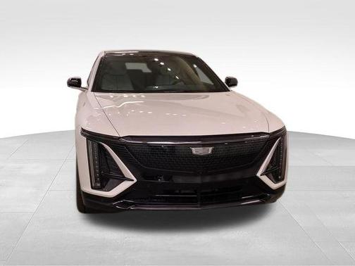 Crystal White Tricoat 2025 Cadillac LYRIQ Sport