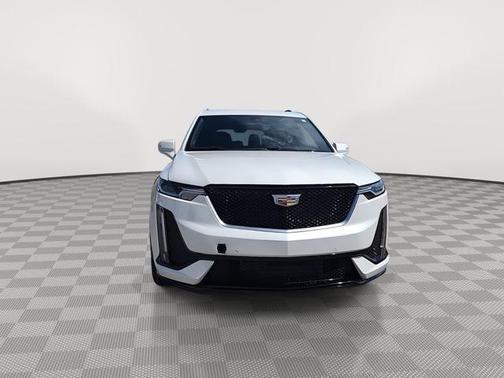 Crystal White Tricoat 2022 Cadillac XT6 Sport AWD